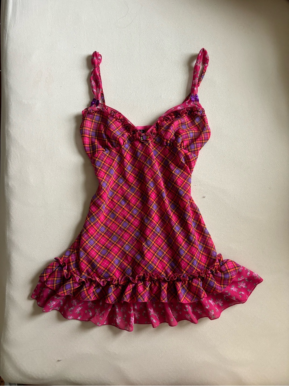 Y2k 2007 victoria’s secret rare plaid floral scene babydoll slip dress M